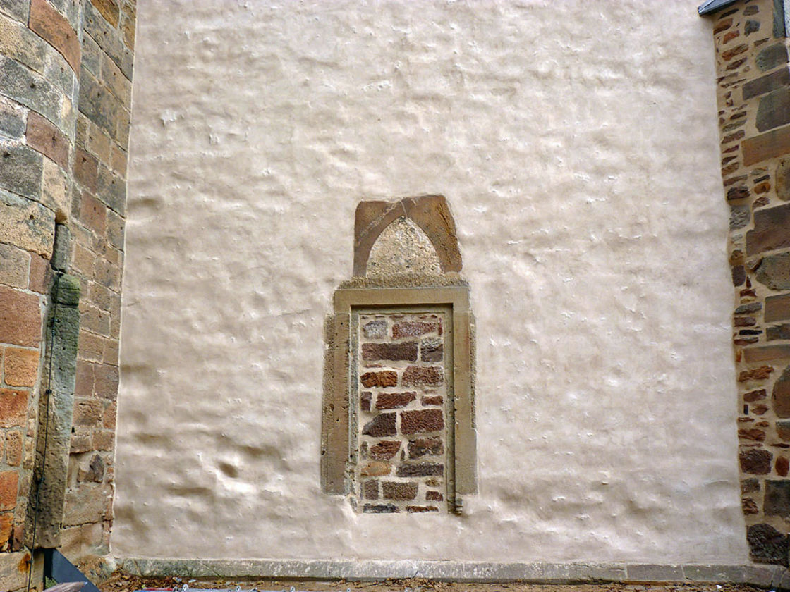 Abbau des Gerüstes an der Südseite (Foto: Karl-Franz Thiede)